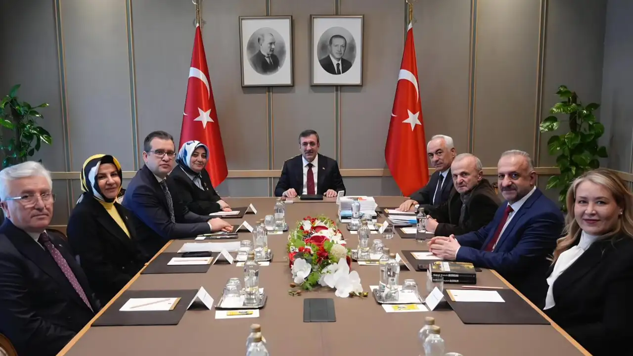 siddetle-mucadelede-yeni-donem-sosyal-arabuluculuk-sahaya-iniyor