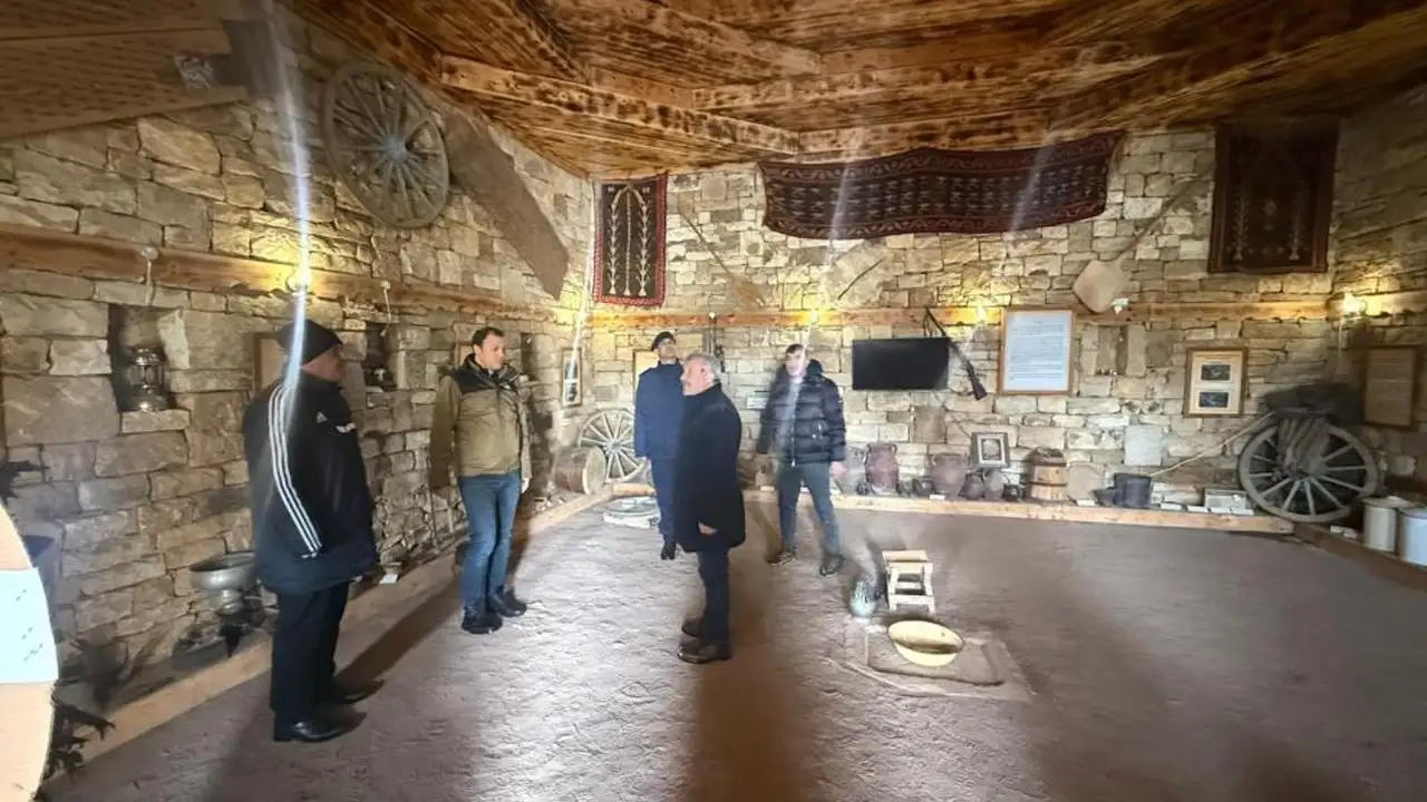 aydintepe-kaymakami-bayramdan-kurtulus-oncesi-anit-incelemesi