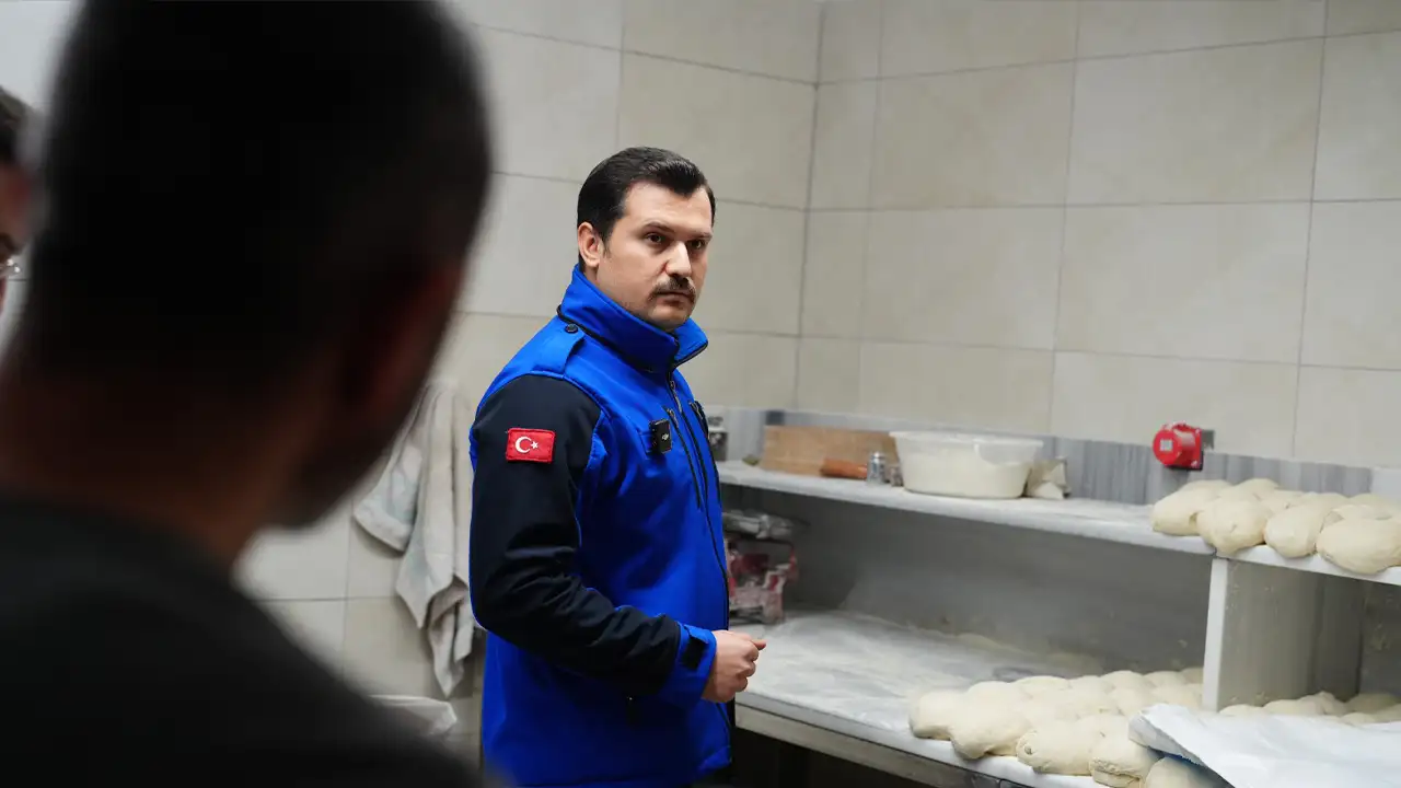 akcaabatta-ramazan-oncesi-firin-denetimi-pide-ve-ekmek-gramaji-tek-tek-tartildi