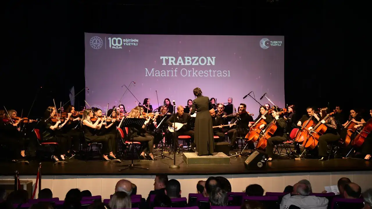 trabzonda-egitimin-sesi-yukseldi-maarif-orkestrasindan-anlamli-konser