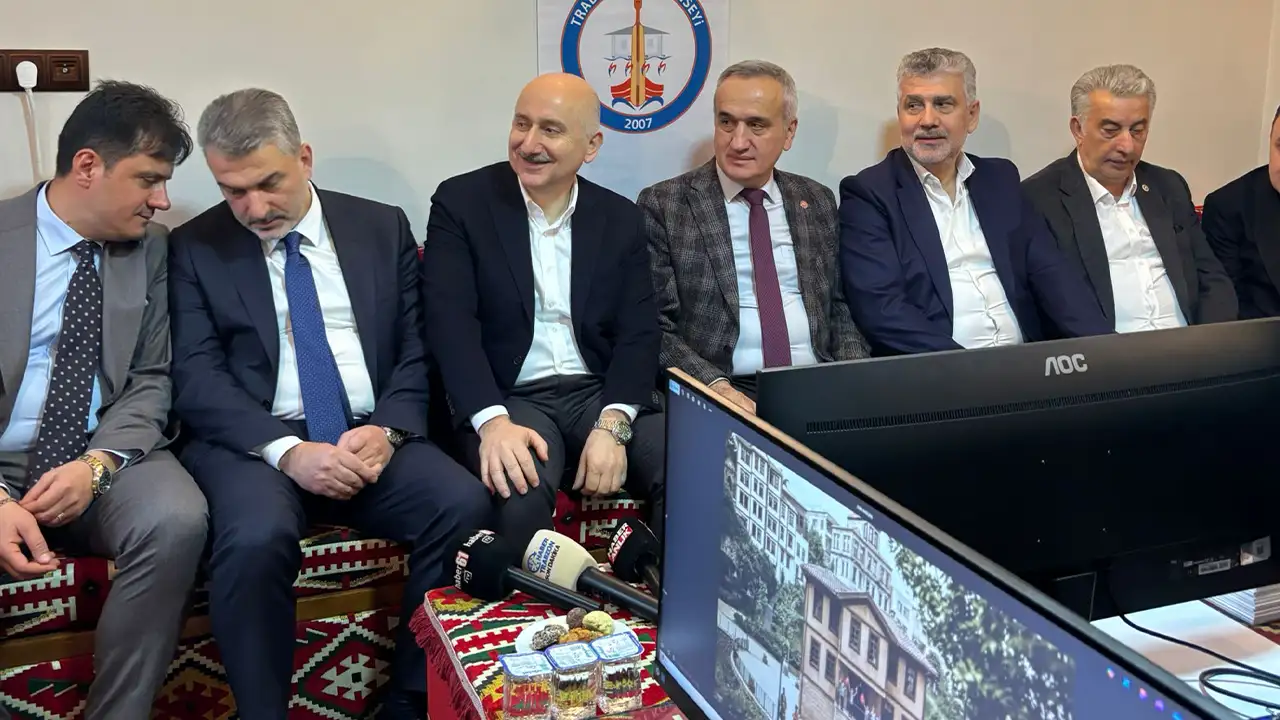 trabzon-icin-kritik-toplanti-kent-konseyinden-ortak-akil-vurgusu