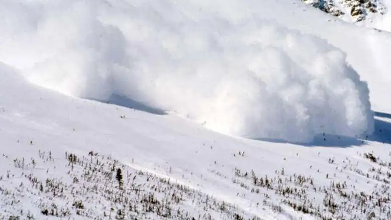 trabzonun-yuksek-kesimlere-cig-uyarisi-risk-yuksek