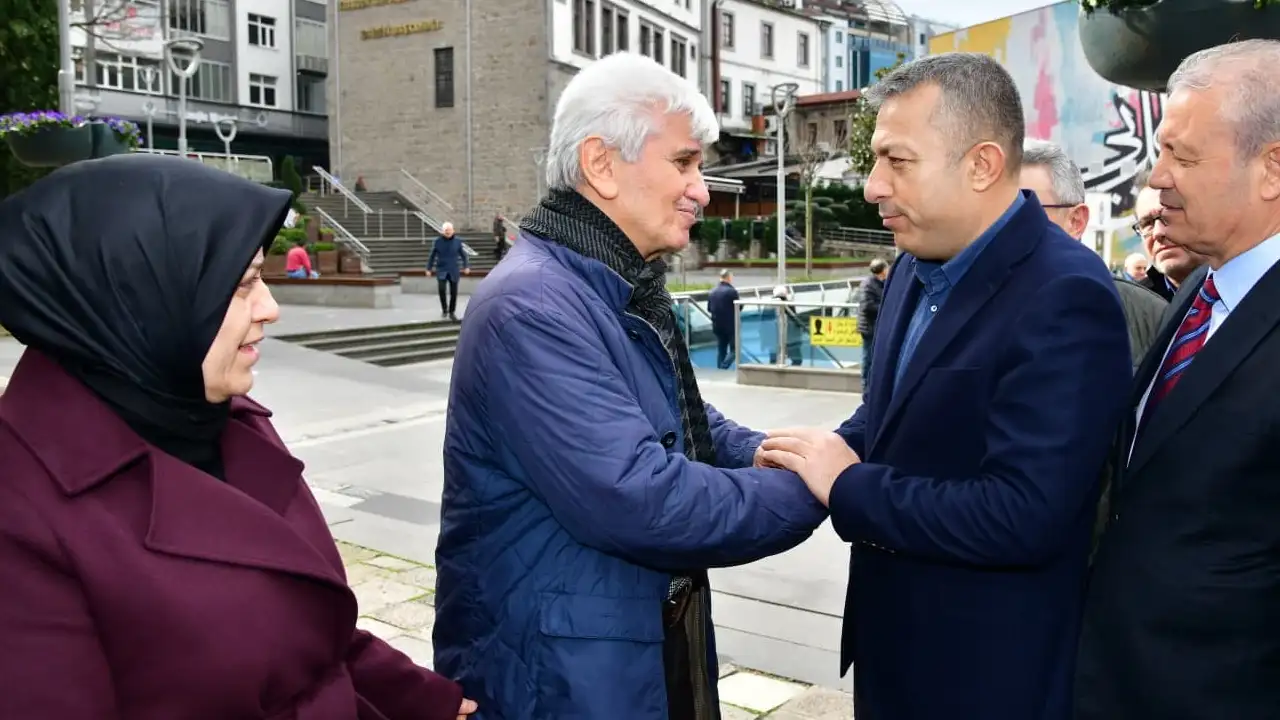 ayse-sula-koseoglunun-aci-gunu-babasi-son-yolculuguna-ugurlandi