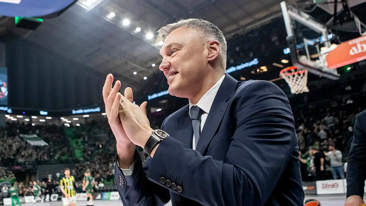 fenerbahceden-trabzonspor-macina-ozel-prim-saadettin-saran-kesenin-agzini-acti