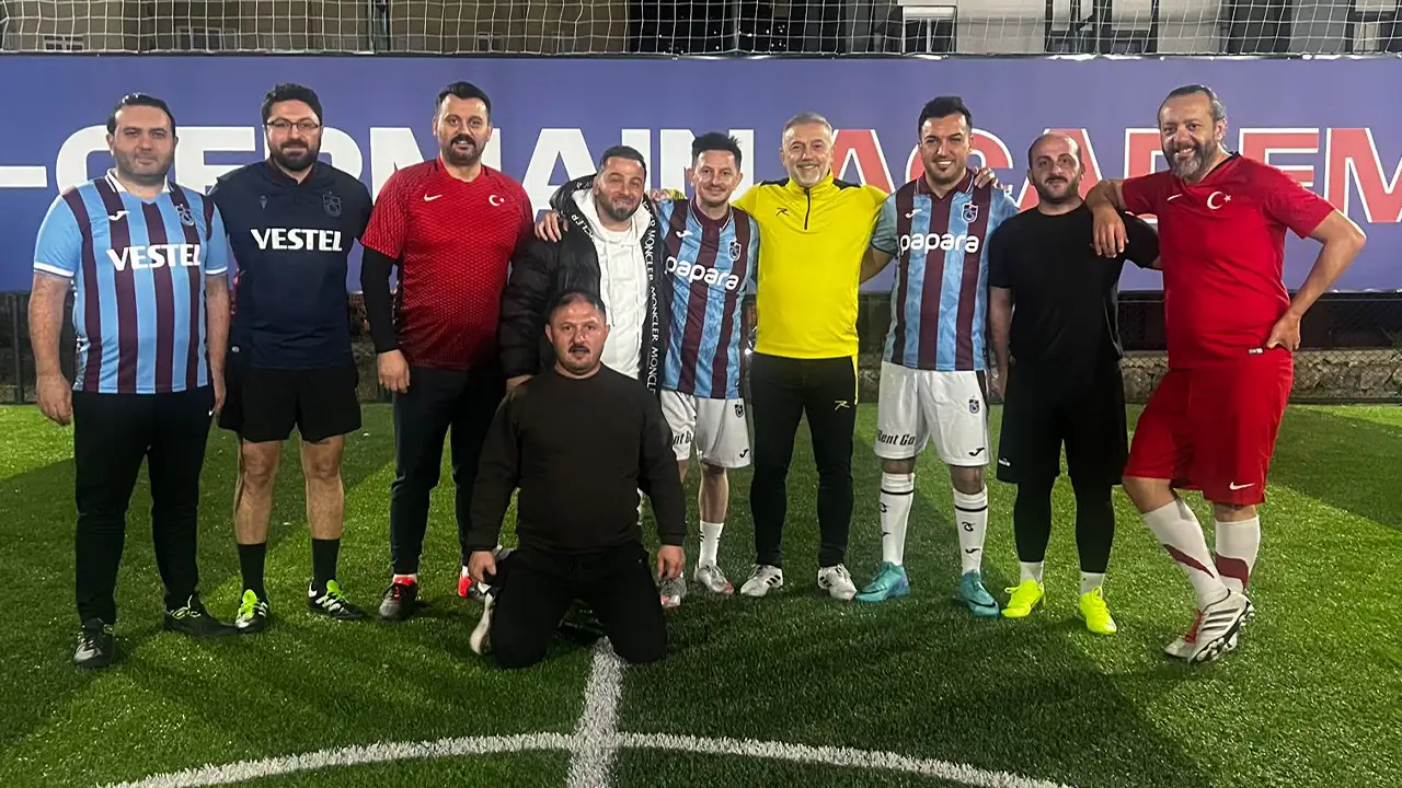 trabzonsporfenerbahce-derbisi-oncesi-surpriz-mac-hami-mandirali-ve-burak-yeter-hali-sahada