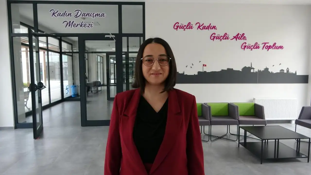 dogu-karadenizde-tek-trabzonda-kadin-danisma-merkezine-yogun-ilgi