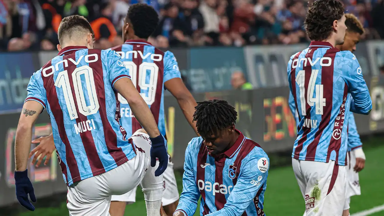 trabzonsporun-11-maclik-direnci-sona-erdi-zirve-hesaplari-degisti