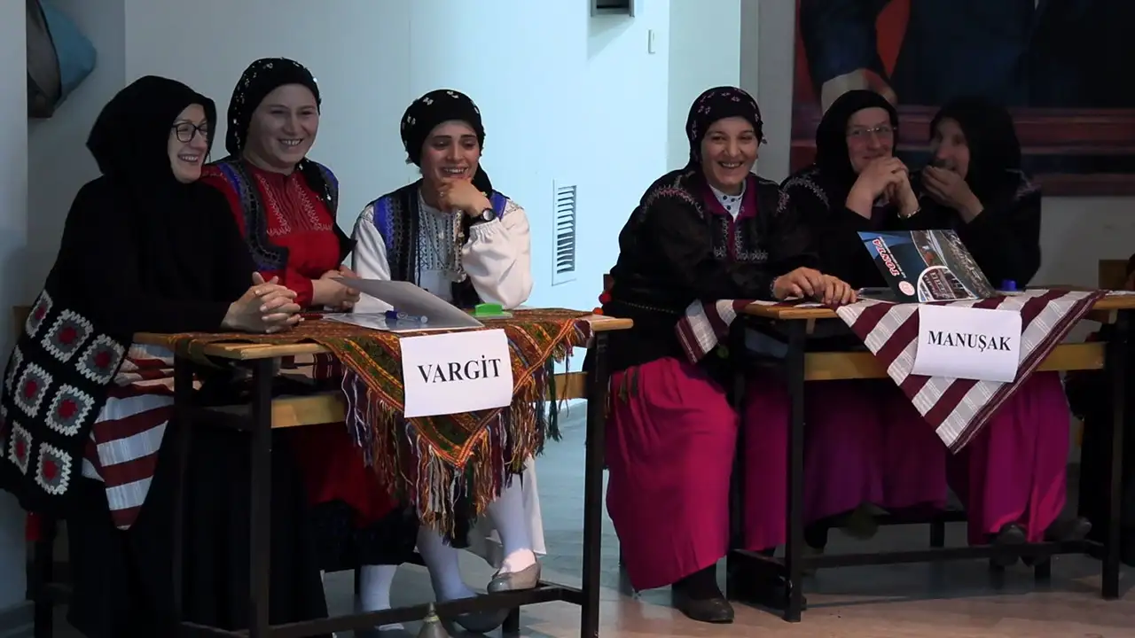 tonyade-besiciler-bilgi-yarismasinda-bulustu-oduller-ahira-gitti