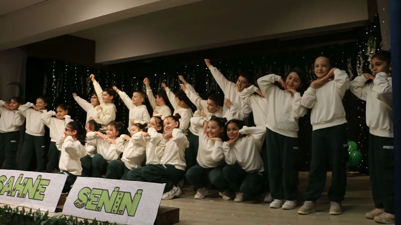 ofta-ogrencilerden-bagimlilikla-mucadele-gosterisi