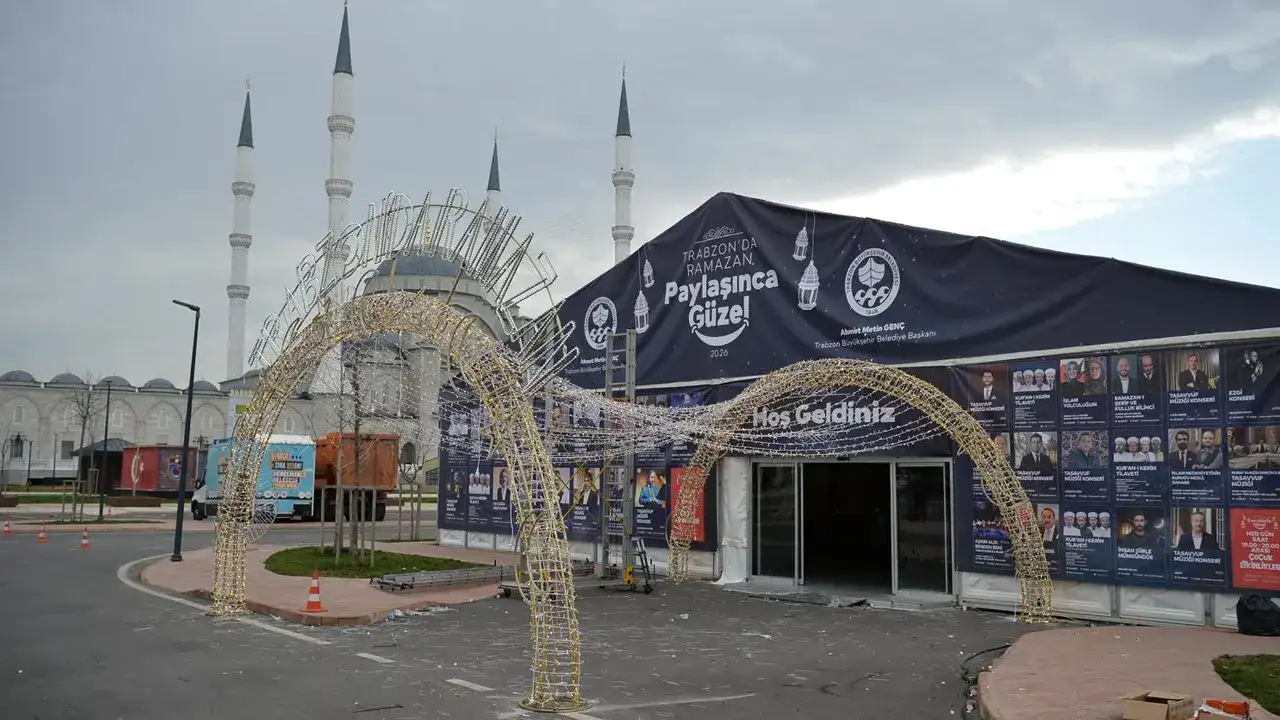 trabzonda-ramazan-ayi-etkinlikleri-basliyor-baskan-genc-ramazan-sohbetlerinde-trabzonlularla-bulusacak