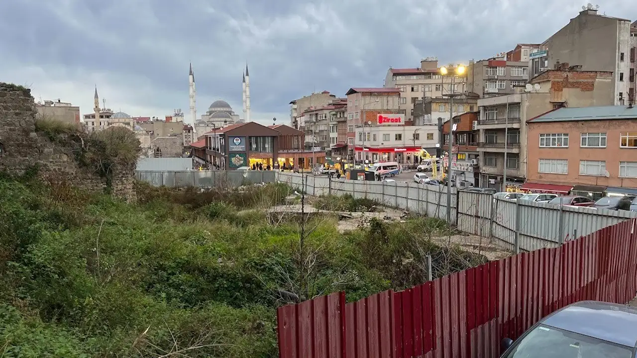 trabzonda-arkeolojik-uyari-kadinlar-hali-binasi-bir-an-once-tasinmali