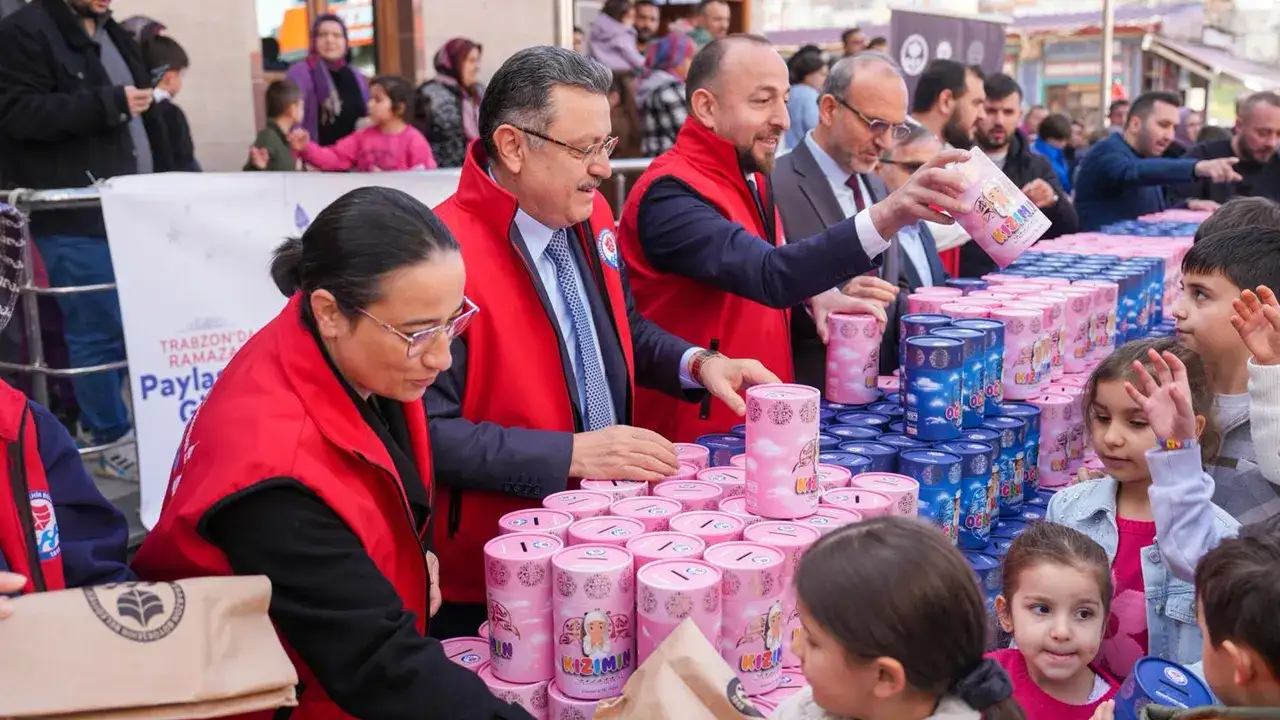 baskan-genc-gonullere-dokundu