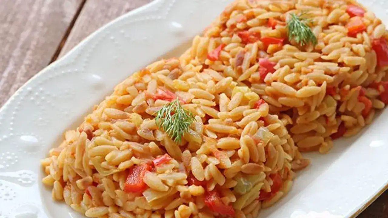 sebzeli-arpa-sehriye-pilavi