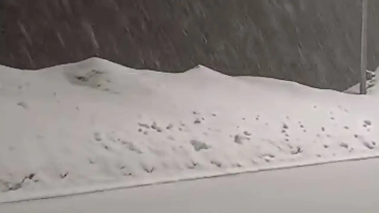 rizenin-yuksek-kesimlerine-kar-geri-dondu-ovit-dagi-beyaza-burundu