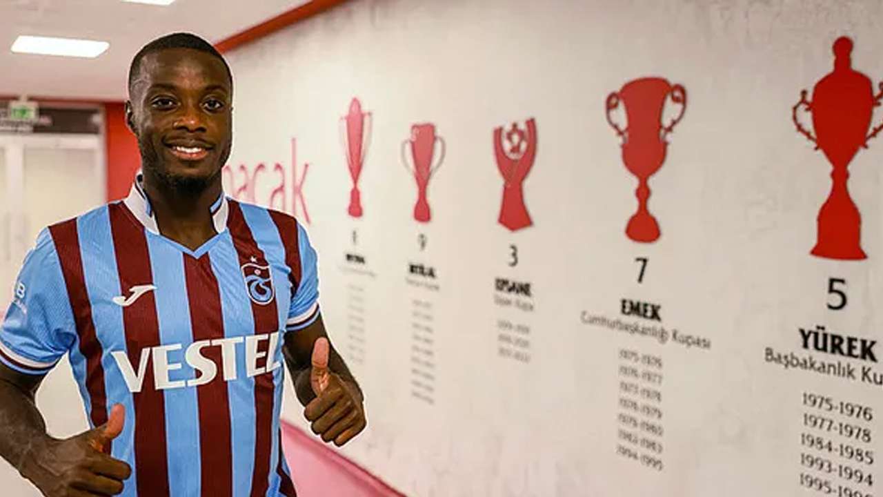 trabzonsporda-elestiriliyordu-ispanyada-barcelona-ve-real-madride-kok-sokturuyor