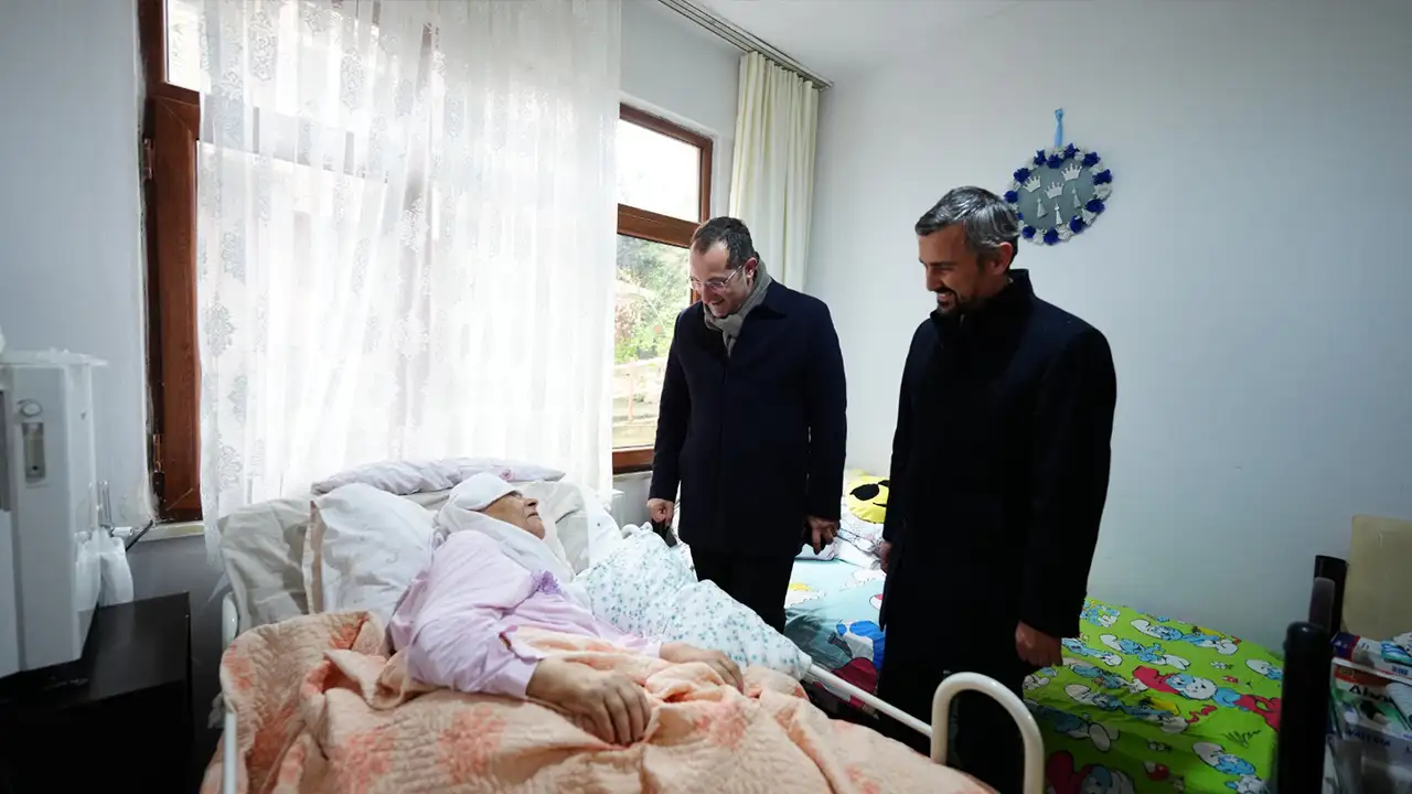 akcaabatta-gonullere-dokunan-hizmet-baskan-ekim-hastalarin-yaninda