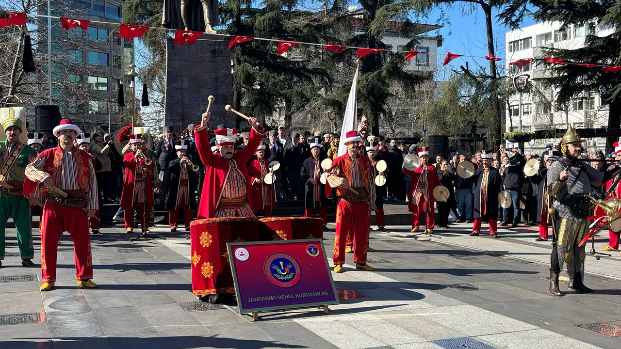 jandarma-mehteran-komutanligindan-trabzonun-kurtulusunun-108