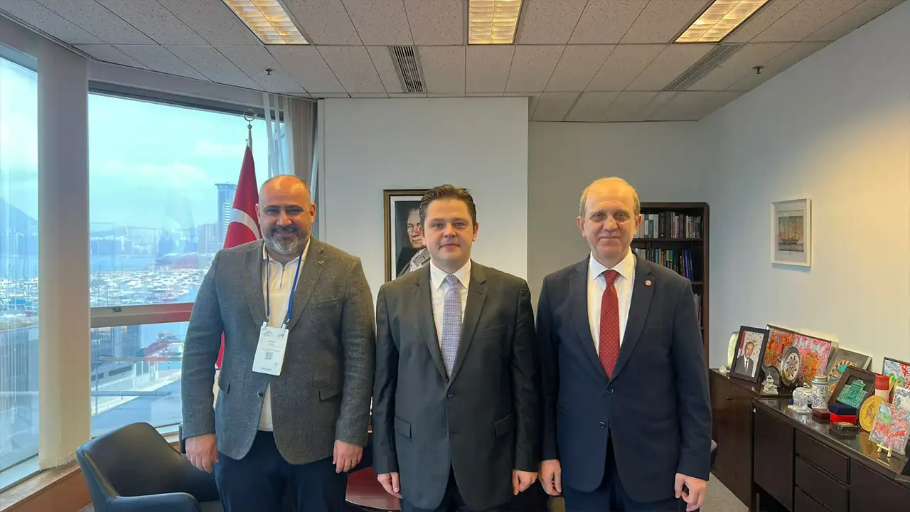 ktuden-hong-kong-cikarmasi-asya-pasifikin-en-buyuk-egitim-fuarinda