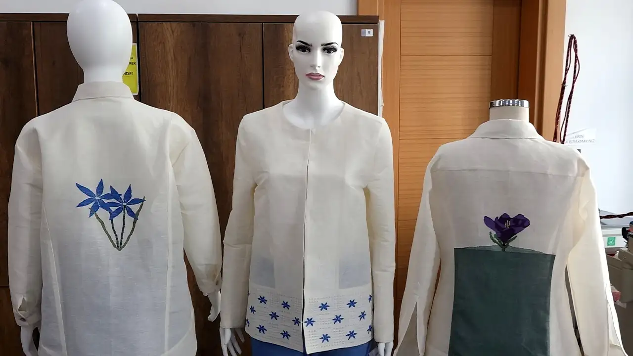 trabzonda-kadinlar-endemik-cicekleri-sanata-ve-turkulere-isliyor