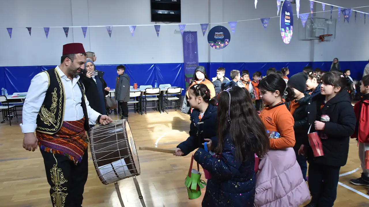 artvinde-maarifin-kalbinde-ramazan-etkinligi-duzenlendi