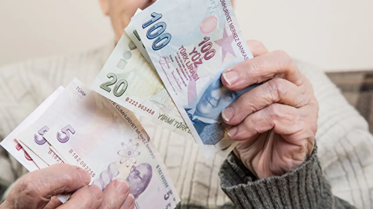 emekli-bayram-ikramiyesi-2026-ne-kadar-olacak