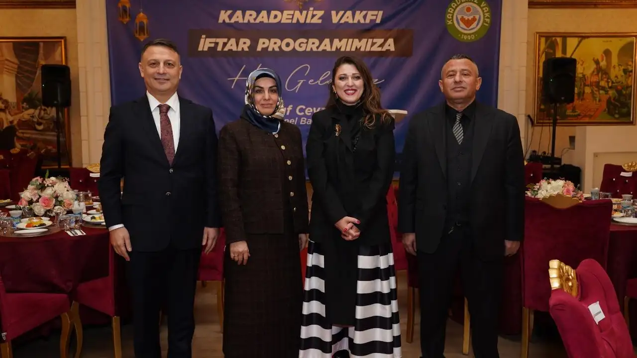 karadeniz-vakfi-iftarinda-zirve-bulusmasi