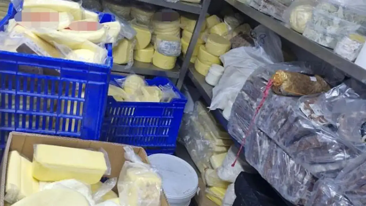 rizeden-insanlari-zehirleyeceklerdi-9-ton-gidaya-el-konuldu