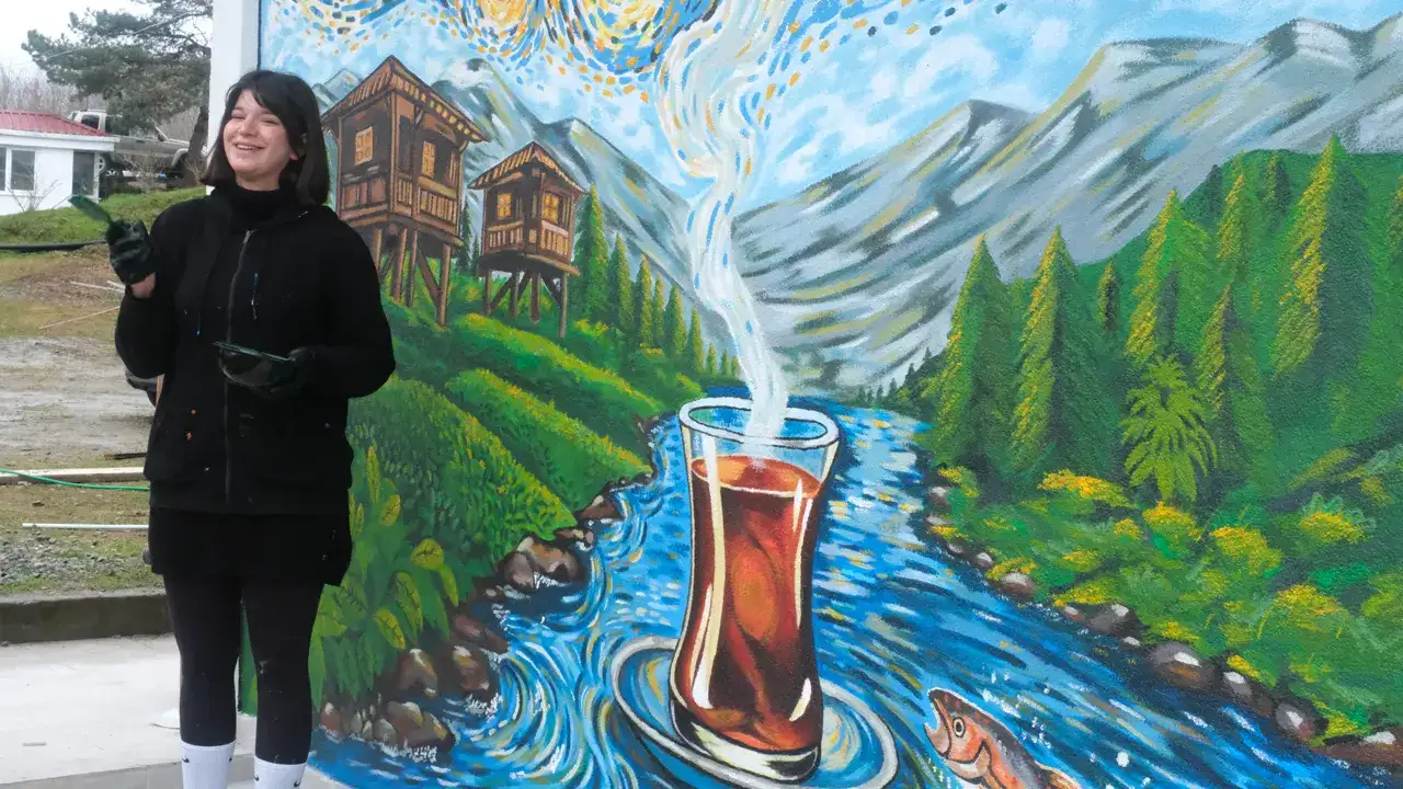 rizenim-kent-simgeleri-duvarlara-resmedildi