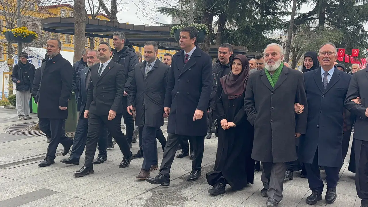 baskan-mahmut-arikan-trabzonda-esnafi-dinledi-gundem-kira-ve-enflasyon