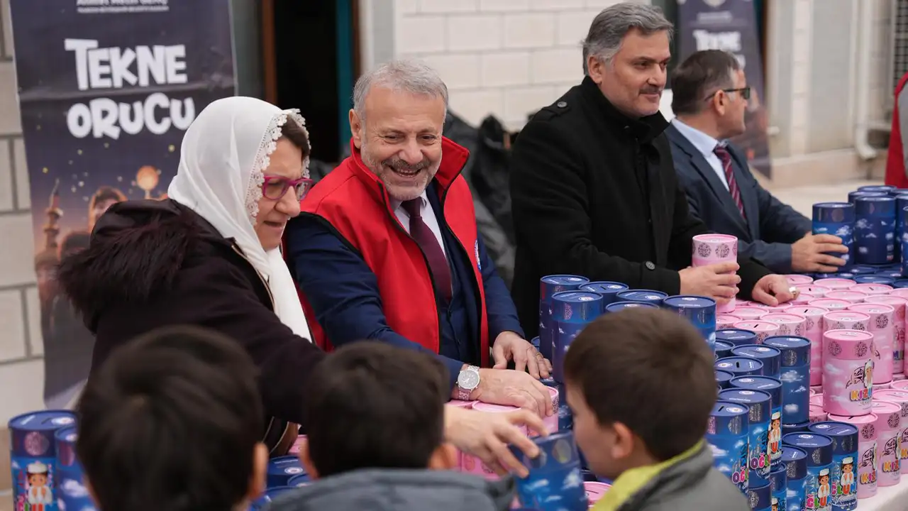 trabzonda-binlerce-cocuk-ramazani-tekne-orucuyla-ogreniyor