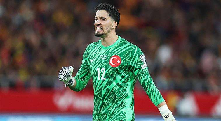 altay-bayindira-kotu-haber-manchester-united-kararini-verdi