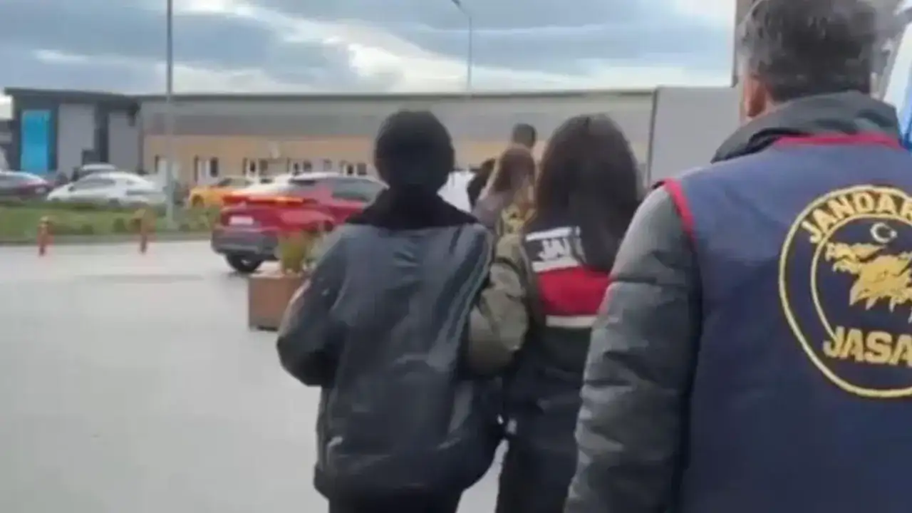 artvin-dolandiricilik-f