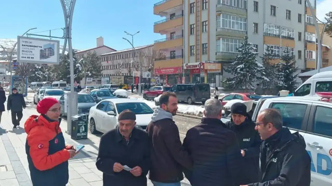 bayburtta-deprem-haftasi-etkinlikleri-basladi