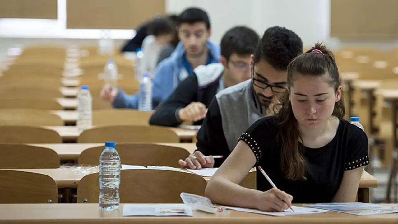 osym-meb-sinav-gorevli-gozetmen-ucretleri-2026-lgs-kpss-sinav-gorevlisi-ucretleri-ne-kadar-oldu