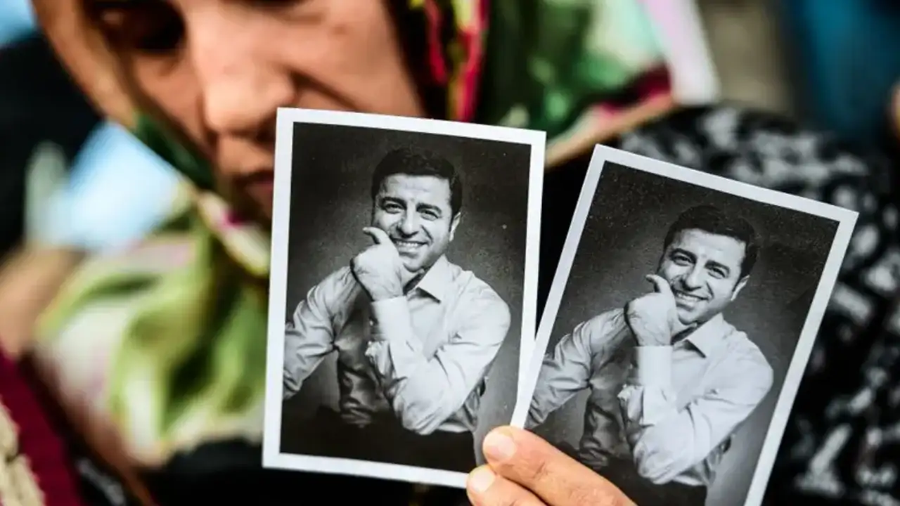 adalet-bakani-akin-gurlek-kimdir