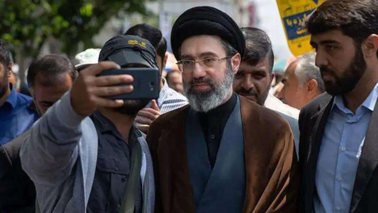 iranin-yeni-lideri-mucteba-huseyni-hamenei-kimdir