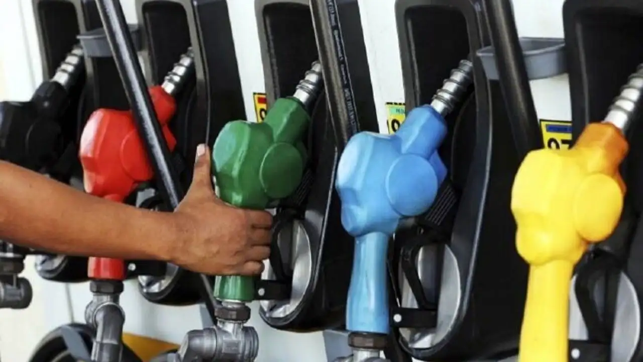 akaryakitta-esel-mobil-sistemine-gecildi-zamlarin-buyuk-kismini-devlet-karsilayacak