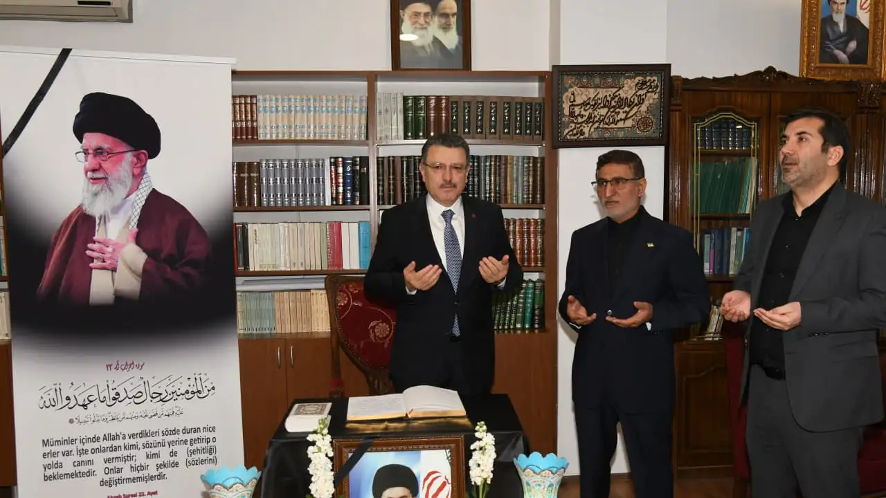 baskan-gencten-iran-baskonsolosluguna-taziye-ziyareti