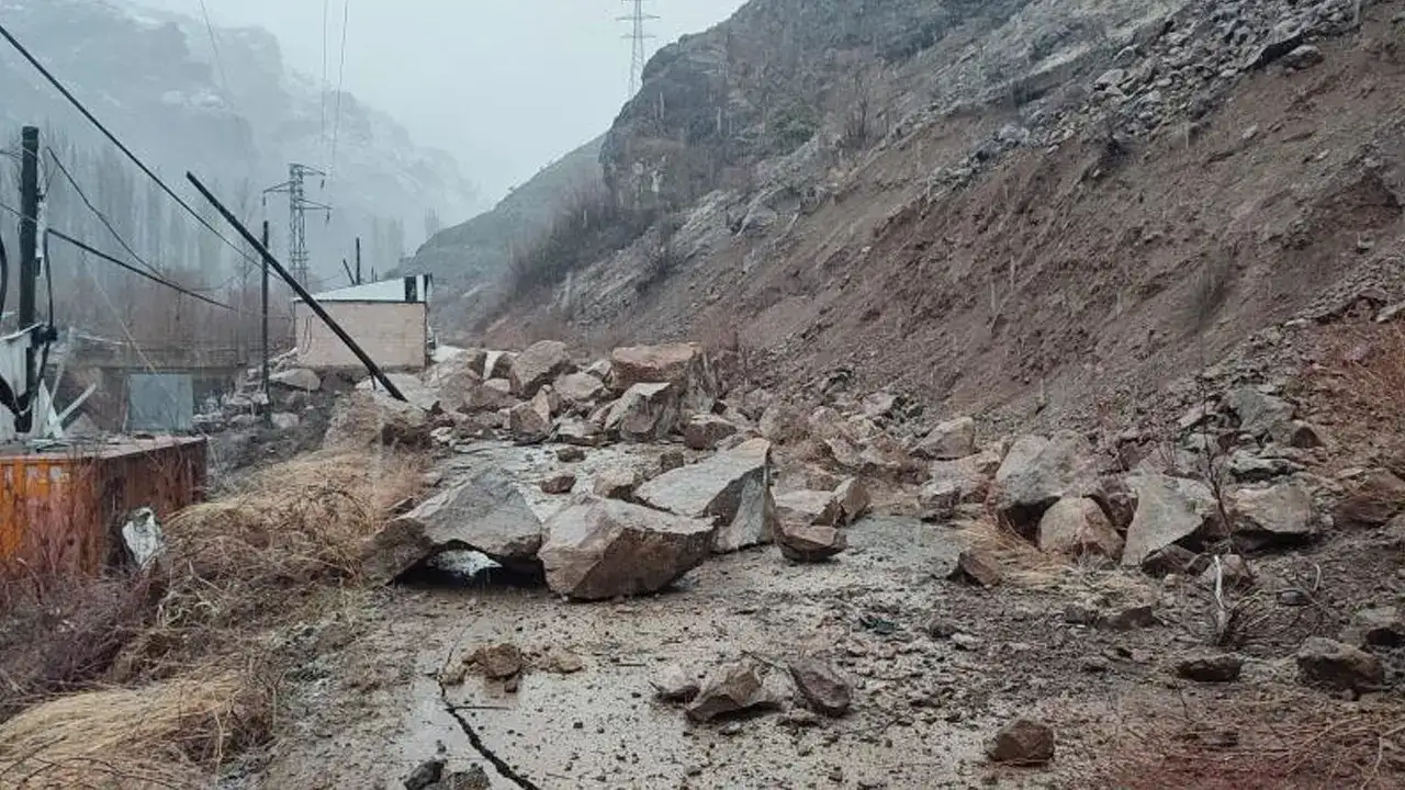 karadenizde-heyelan-riskine-kritik-uyari-yanlis-mudahale-tehlikeyi-buyutuyor