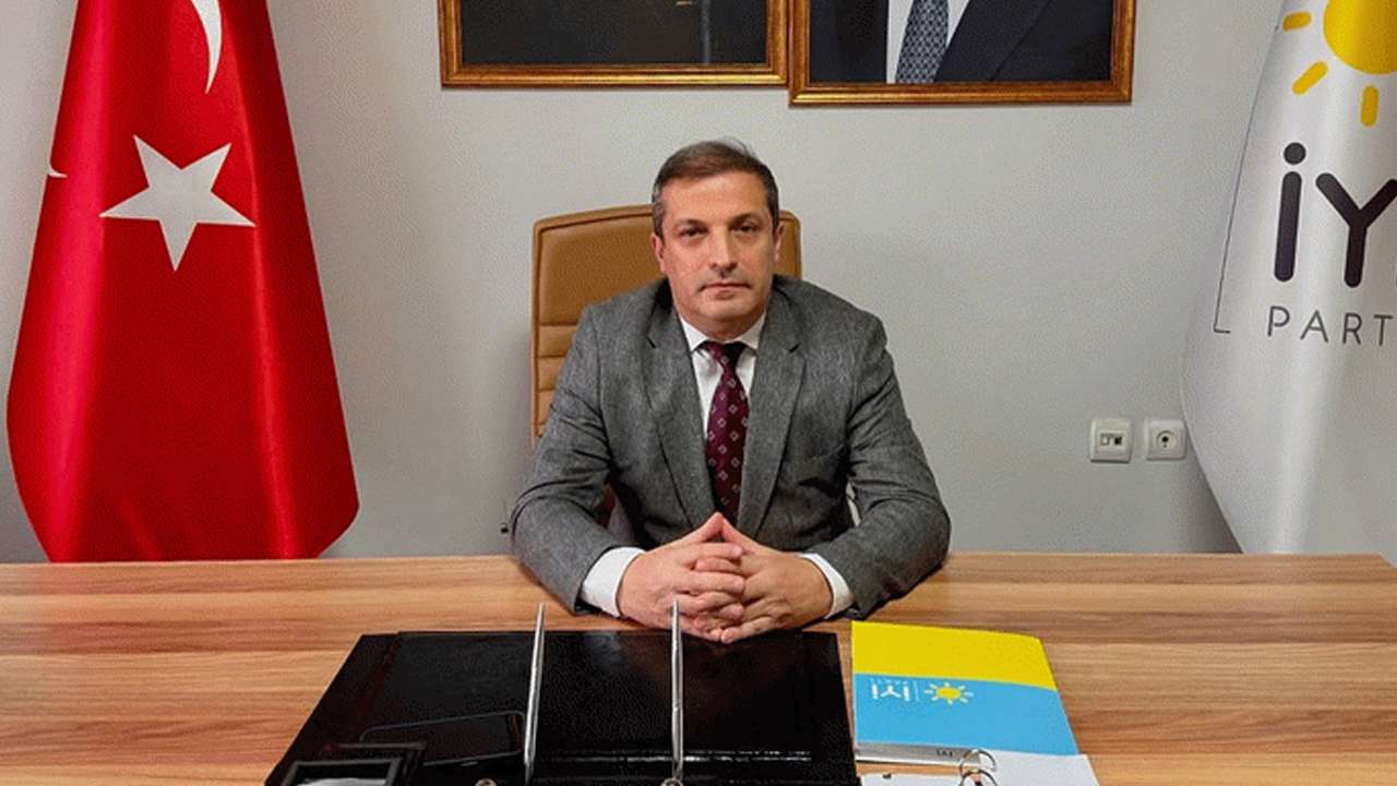 trabzonda-pide-tartismasi-erkan-karanligi-yasiyoruz-cavus-komik-soylem