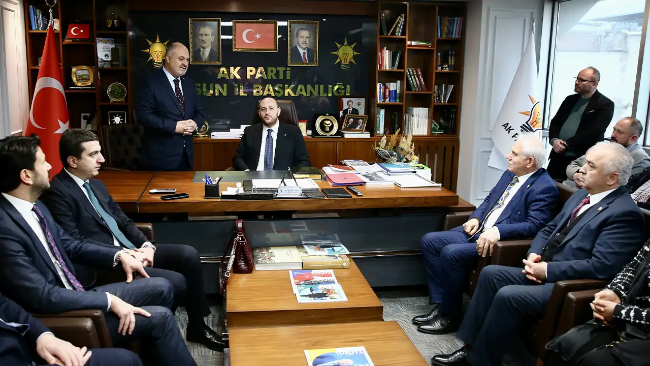 ak-partili-buyukgumus-giresunda-teskilat-mensuplariyla-bulustu