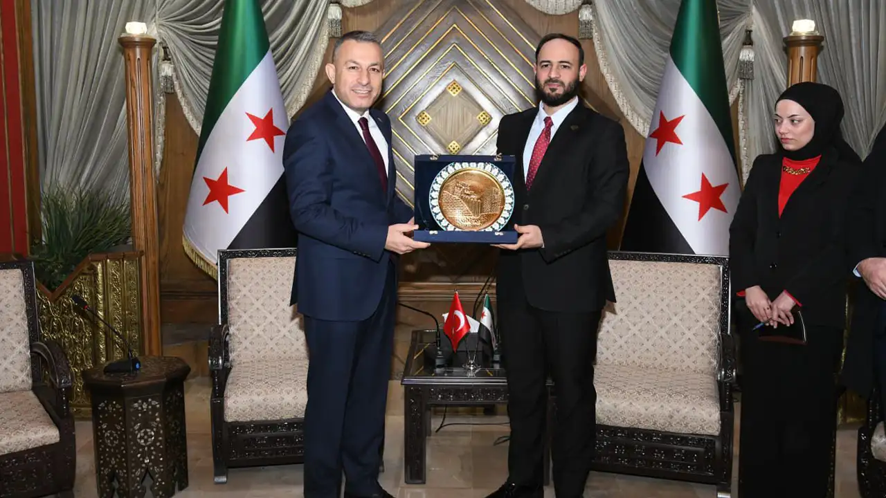 trabzon-heyeti-halepte-ramazan-sofralarini-ziyaret-etti