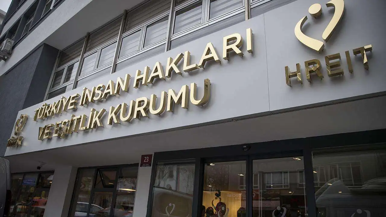 yomra-sahilindeki-eksiklik-cezayla-sonuclandi-tihekten-ayrimcilik-karari