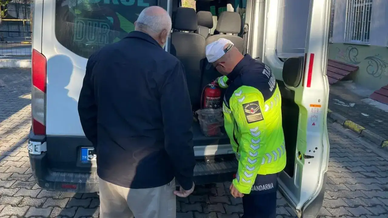 orduda-jandarmadan-genis-capli-operasyon-49-kisi-yakalandi-21i-tutuklandi