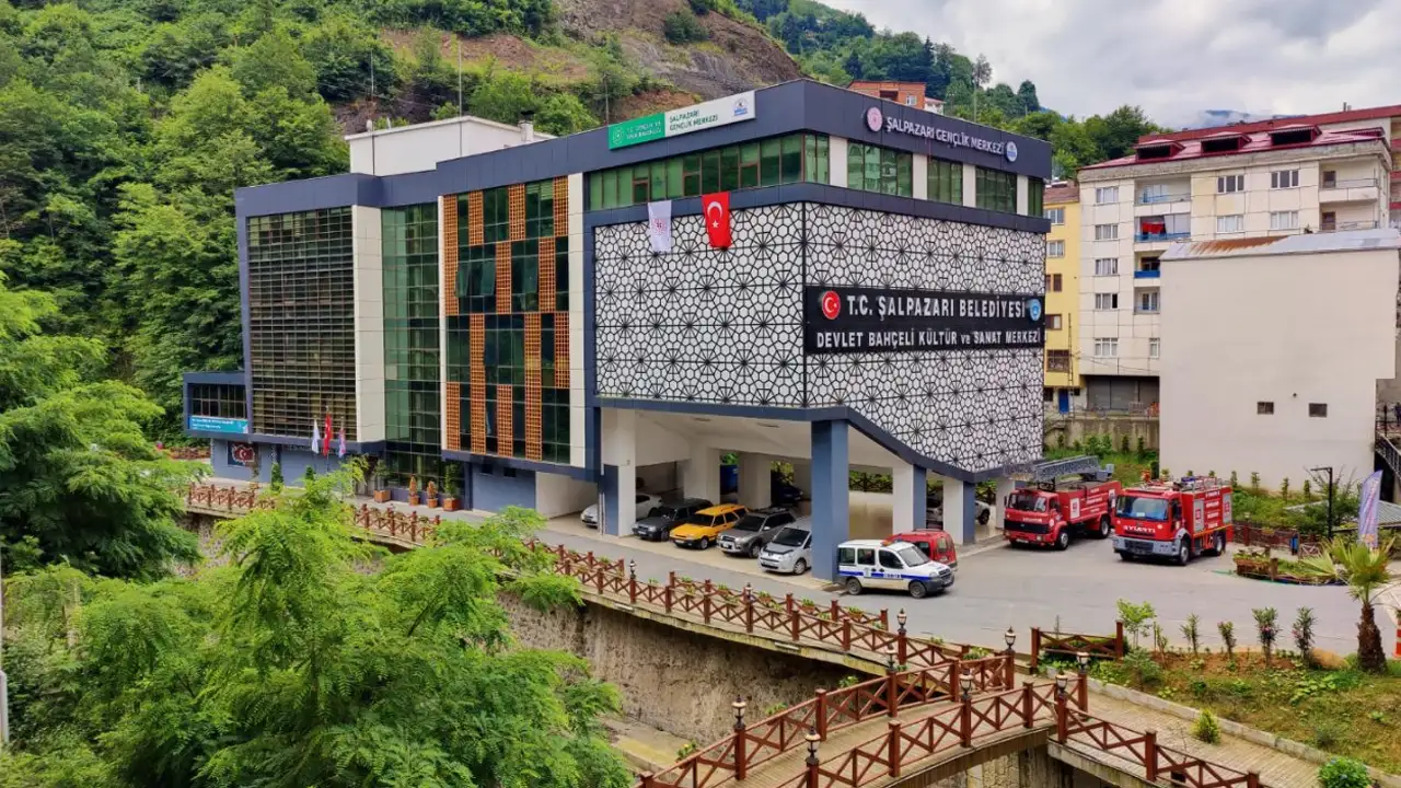 salpazarinda-ucretsiz-internet-donemi-basladi