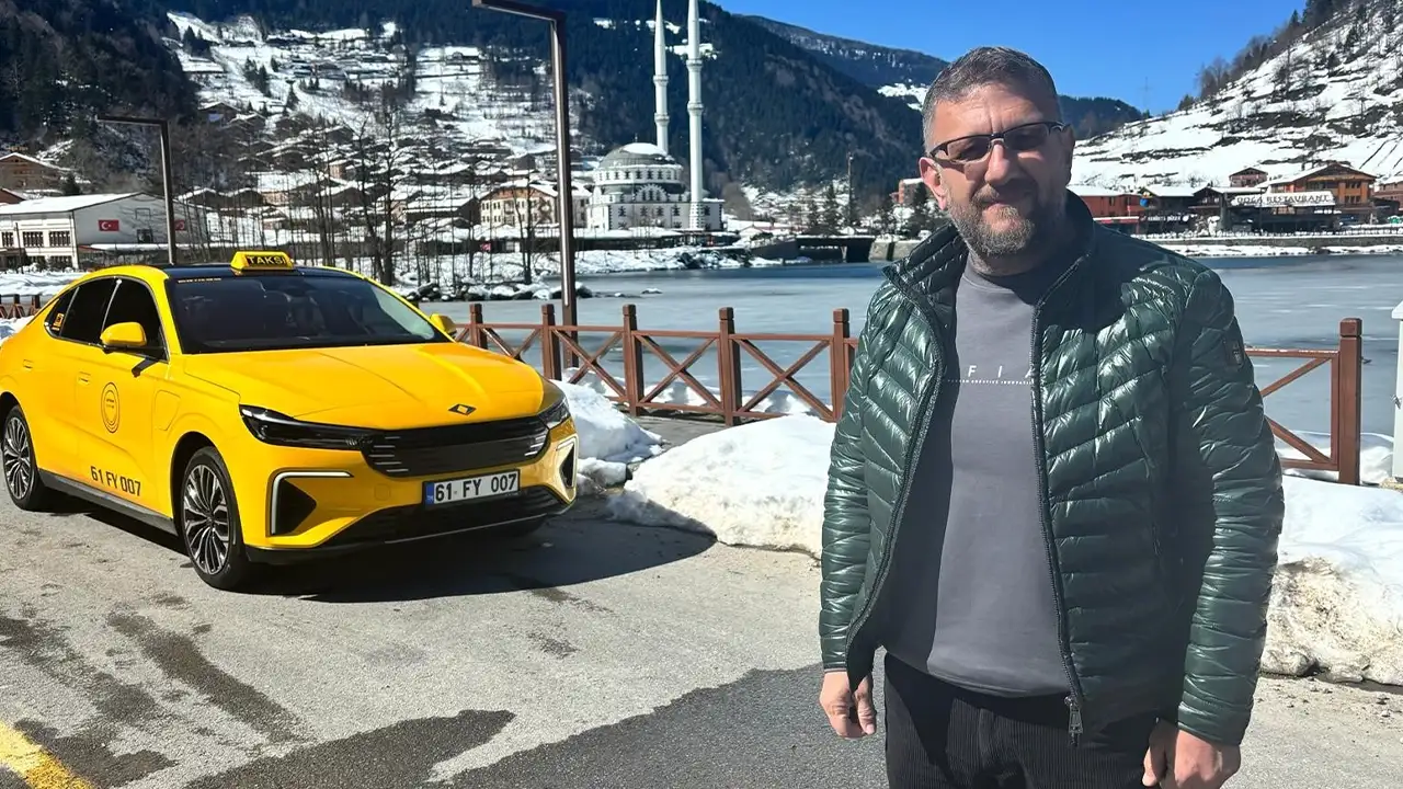 turkiyede-ilk-kez-trabzonda-goruldu-toggun-yeni-modeli-taksi-olarak-yollarda