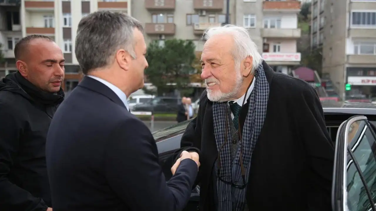 ilber-ortaylinin-ismi-yomrada-yasatilacak