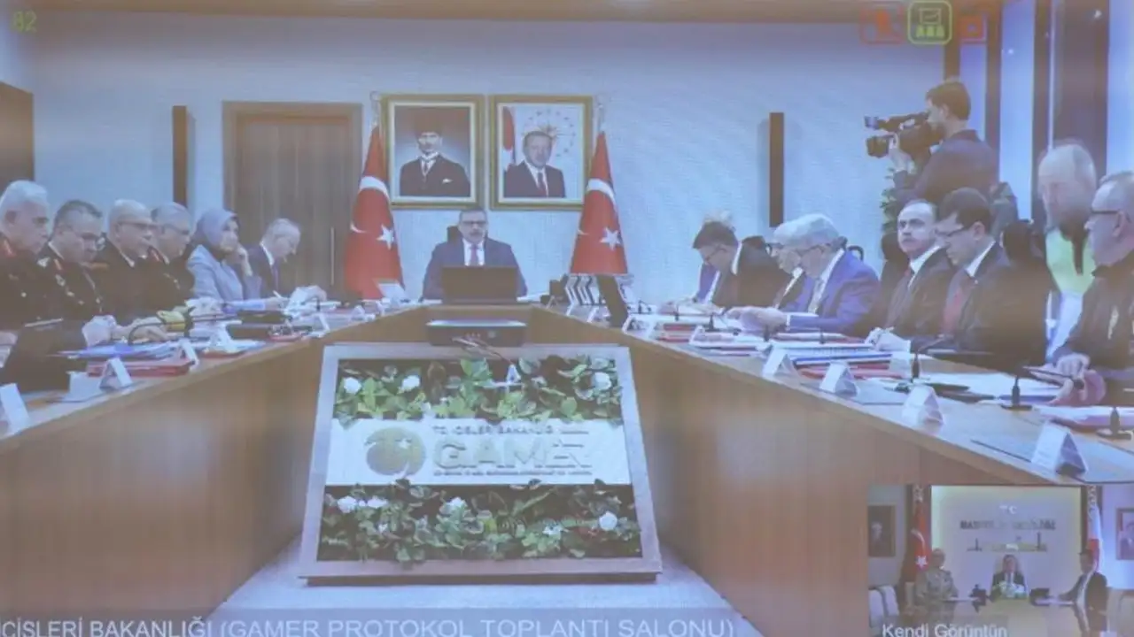 ramazan-bayrami-oncesi-kritik-toplanti-81-ilin-valisi-katildi