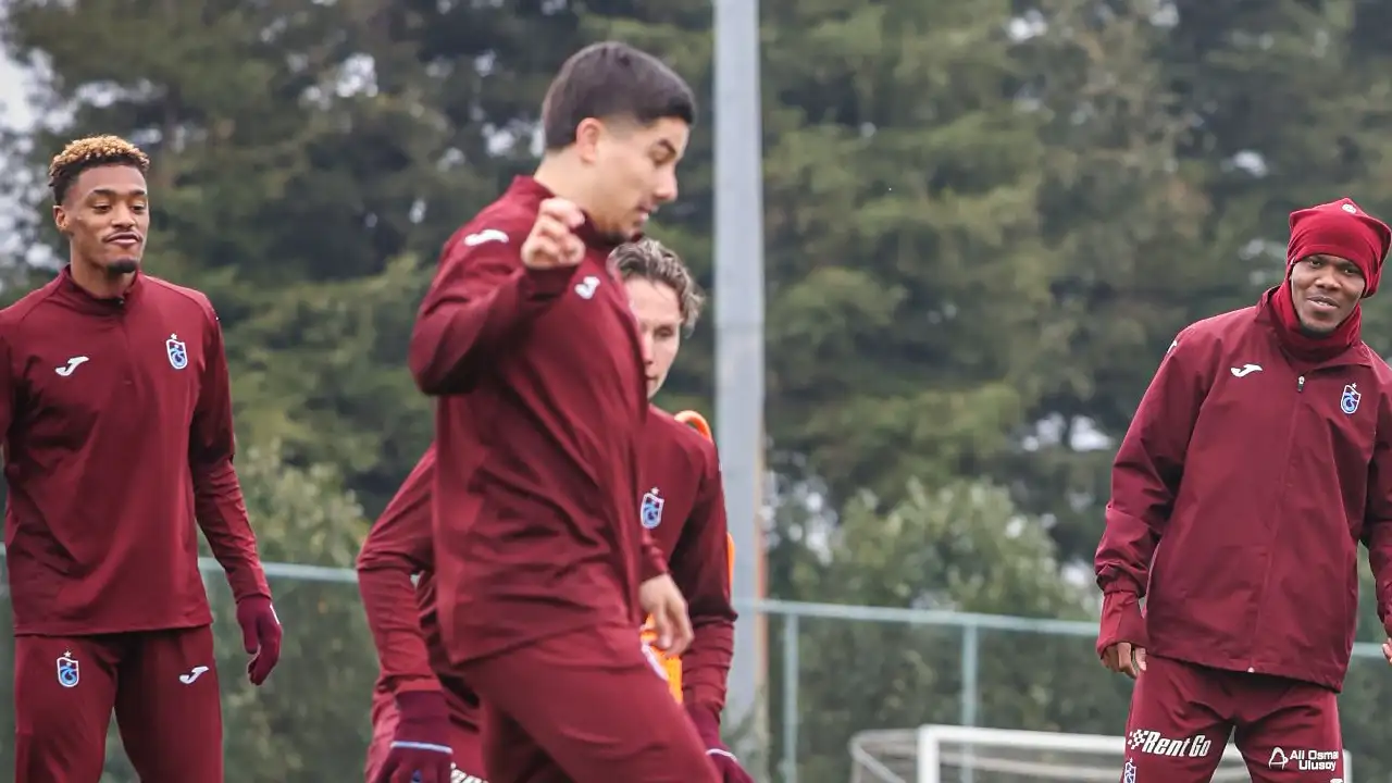 trabzonspor-deplasmanda-zirveye-oynuyor-sampiyonluk-sezonuna-cok-yaklasti