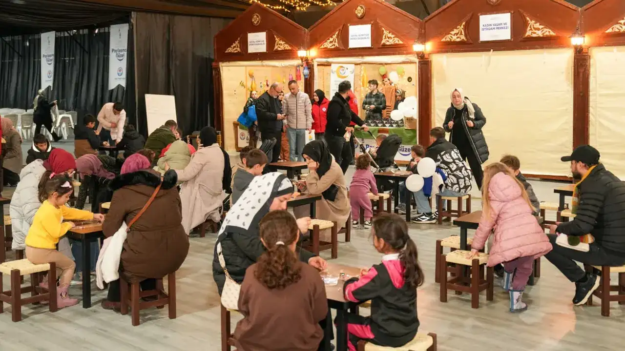 buyuksehirden-dunya-sosyal-hizmet-gununde-cocuklara-ozel-etkinlik